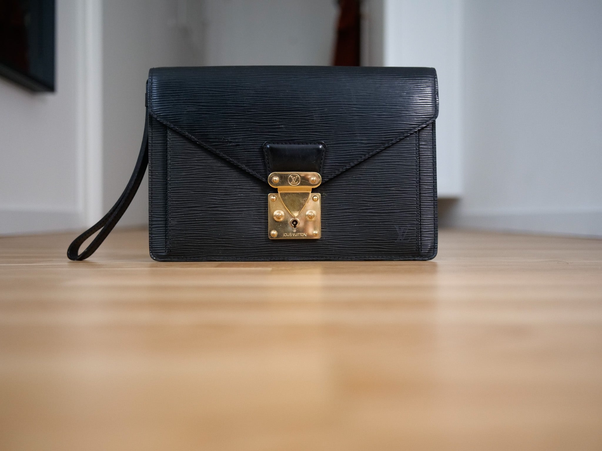 Louis Vuitton Vintage Epi Leather Clutch