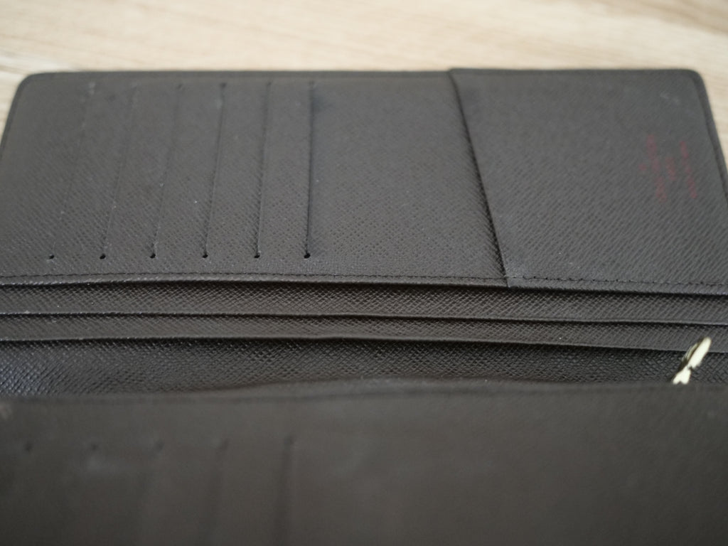 Louis Vuitton Large Damier Wallet