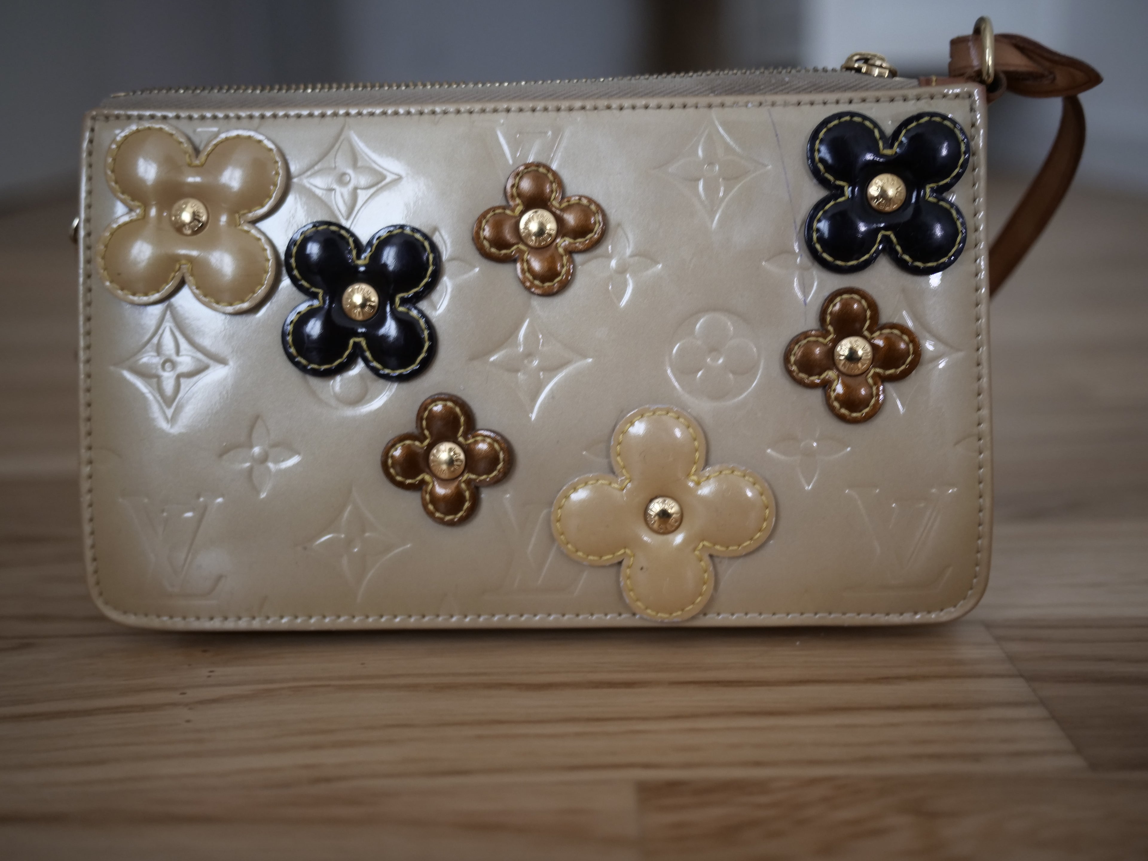 Louis Vuitton Lexington Pochette